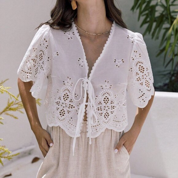 White Boho Women's Summer Ruffle Sleeve Embroidery Fabric Lace Up Short Top - Picture 1 of 6